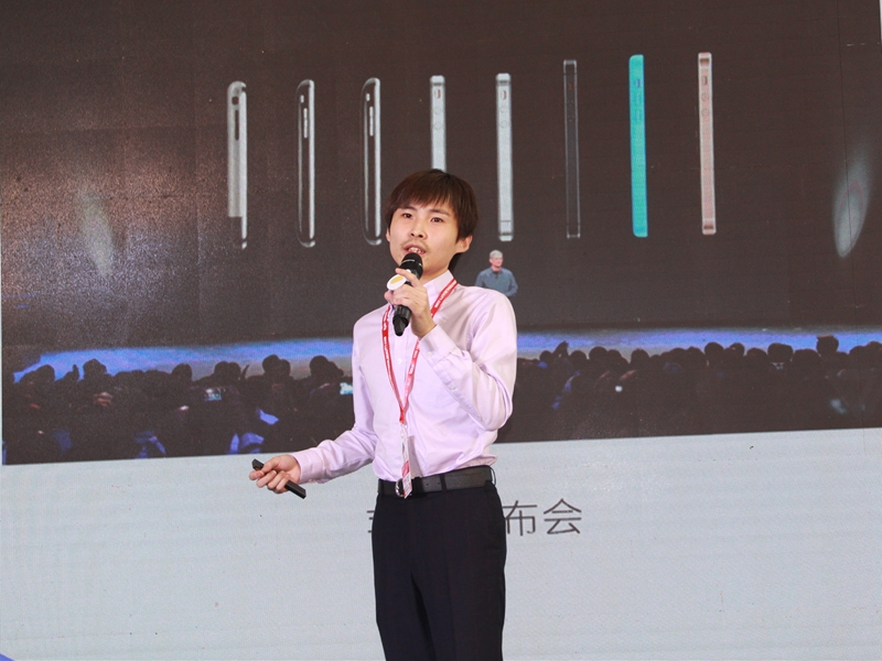 1567692533419326.jpg 3美丽修行VP李伟.jpg