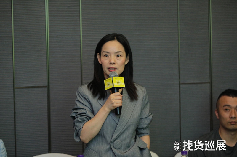 1568092287660429.jpg 邓敏.jpg