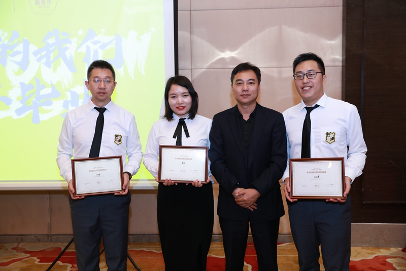 1572259650509672.jpg 微信图片_20191028185336_副本.jpg