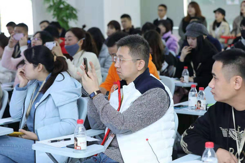 1574339852983566.jpg 微信图片_20191121195138.jpg