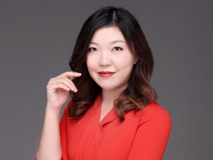 华伊美集团副总裁张君杰_副本.jpg