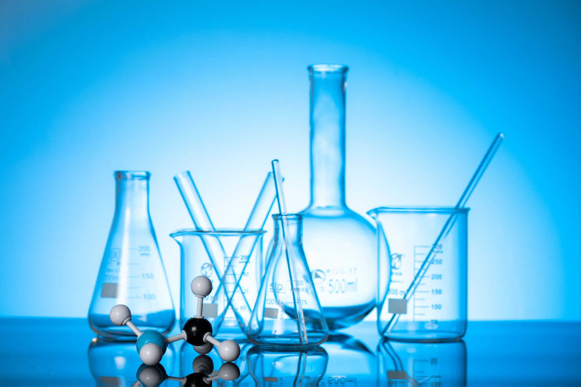 1669625569244008.jpg 摄图网_501573216_banner_病毒疫苗研发化学分子结构模型(企业商用).jpg