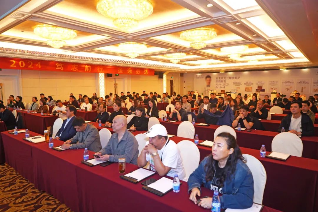 1705159904236998.jpg 640 (2).jpg