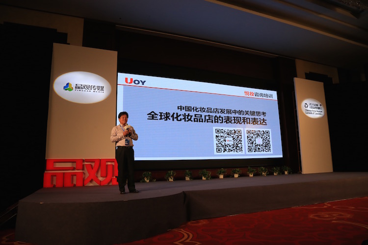 1434012396196379.jpg 白云虎2.jpg