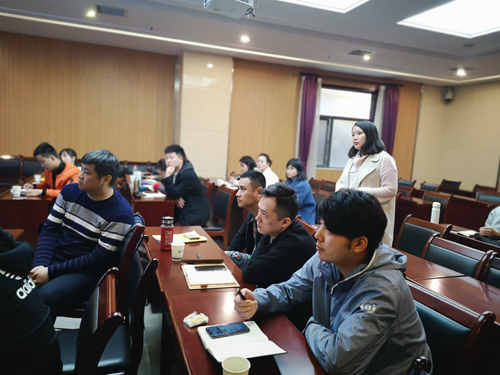 如何将大佬案例复盘落地？2019新青年学院零售班开课