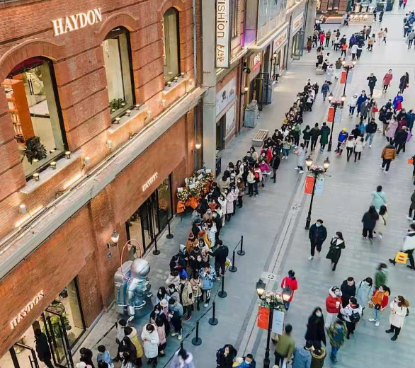 五一期间日均客流过万，HAYDON黑洞要在武汉开出第二家店！