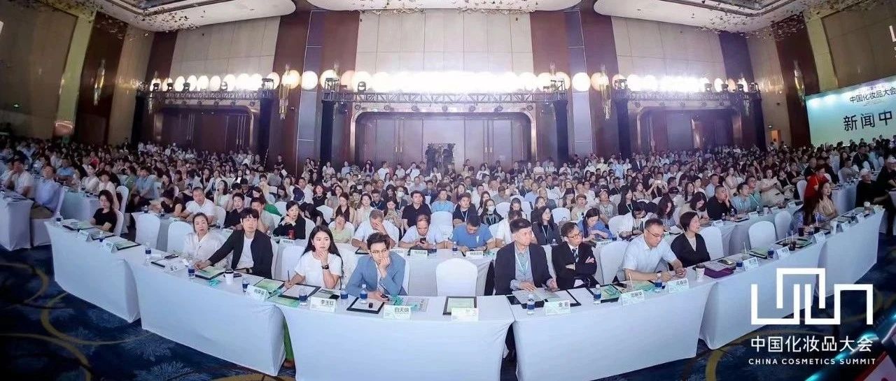 今天，侯军呈/吕义雄/高春明们引爆美妆思潮