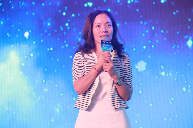 董事长邓敏表示,本次会议的主题是"征途,只为下一座高峰",活泉一路