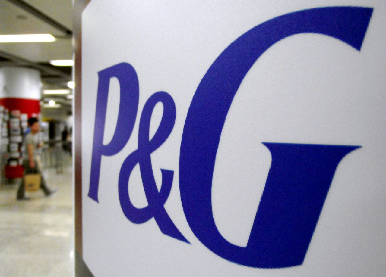 宝洁向联合利华出售两大高端牙膏品牌,交易预计二季度完成近日,宝洁