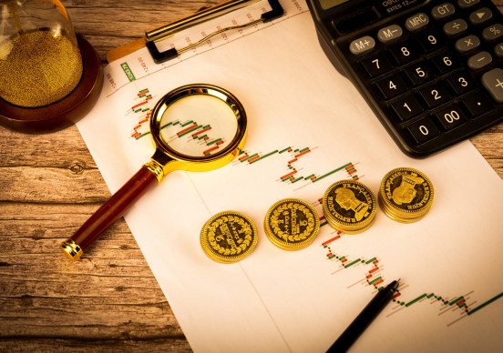 线下美妆，一年暴跌549亿